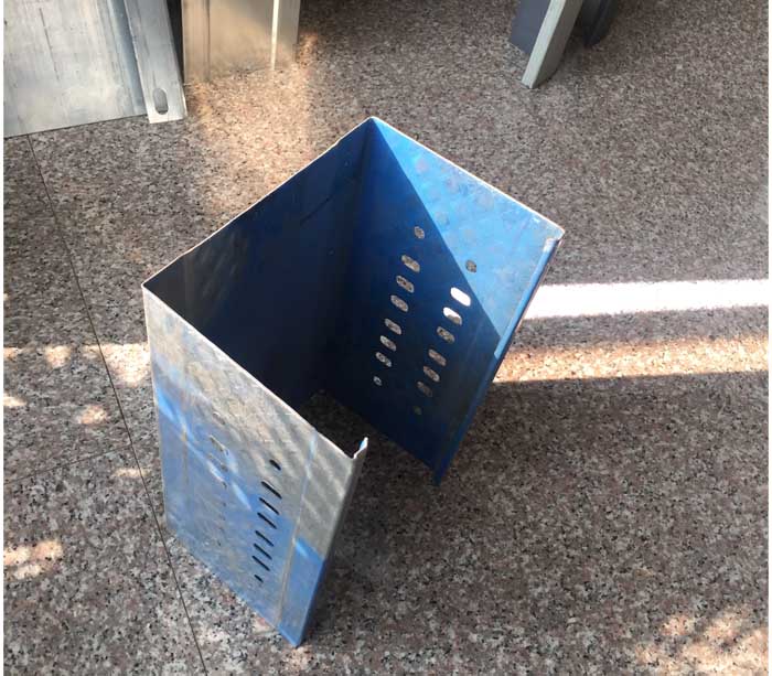 自动金属电缆桥架生产设备