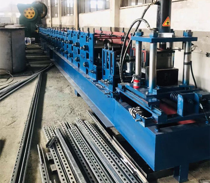 太阳能支架成型机