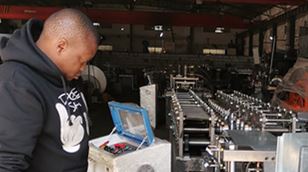 配电箱生产线厂家参观