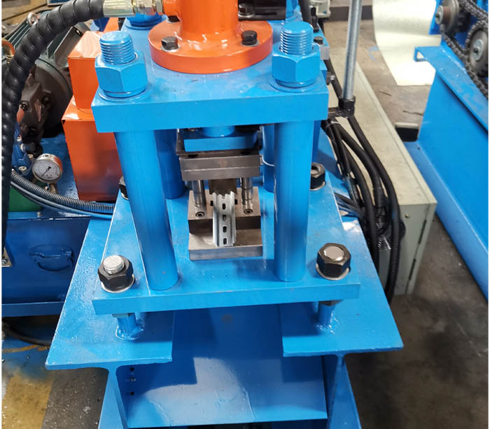 开槽钢轨槽辊成型机待售