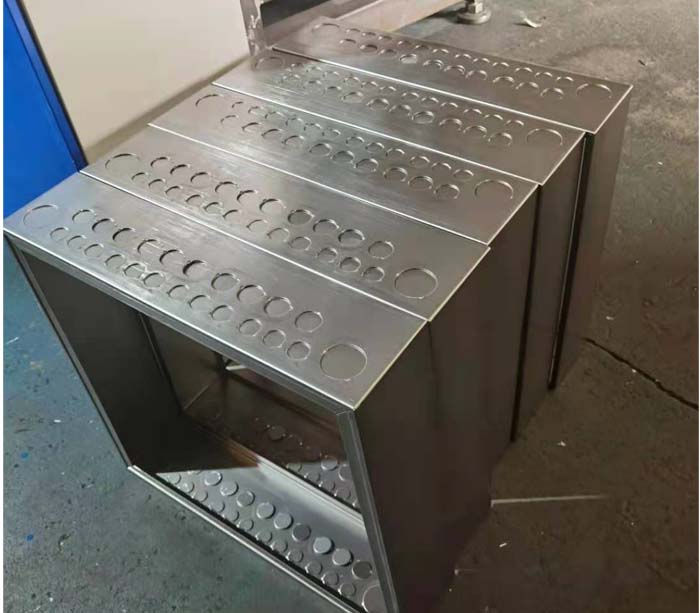 电气开关箱卷成型机