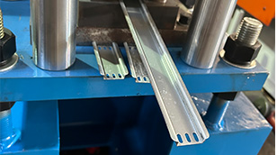 电路破解者搭乘顶帽35mm特殊设计